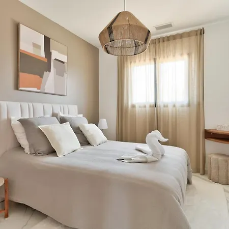 Maison Marly Swimming Pool & Terrace In Tatil Evi *